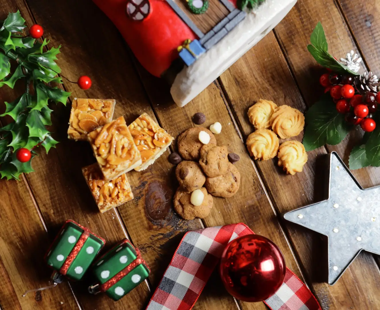 Christmas sets 13