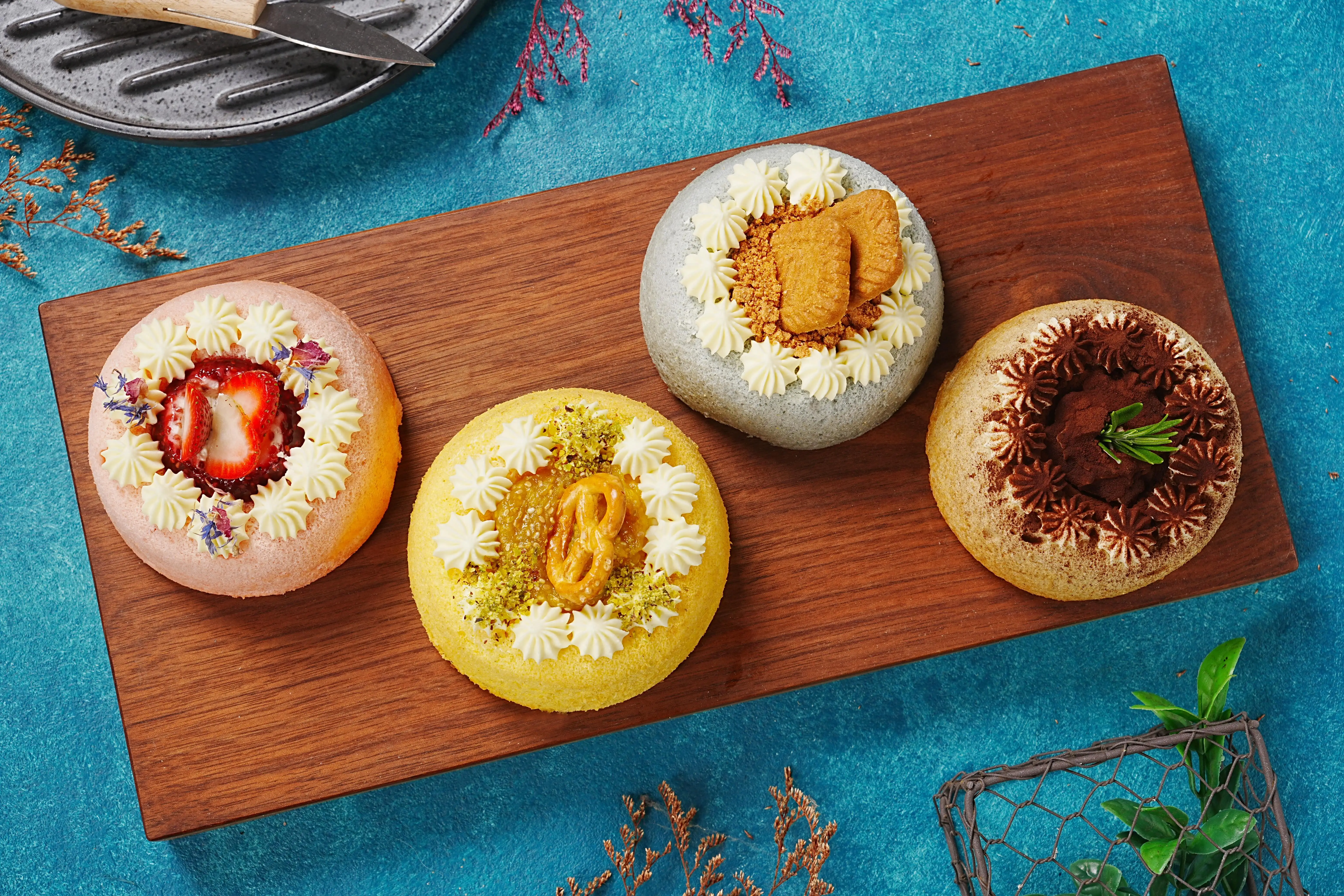 4x Round Cakes 03